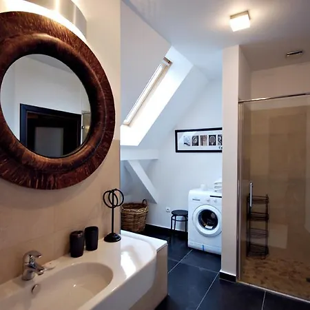 Apartament Alexandria *